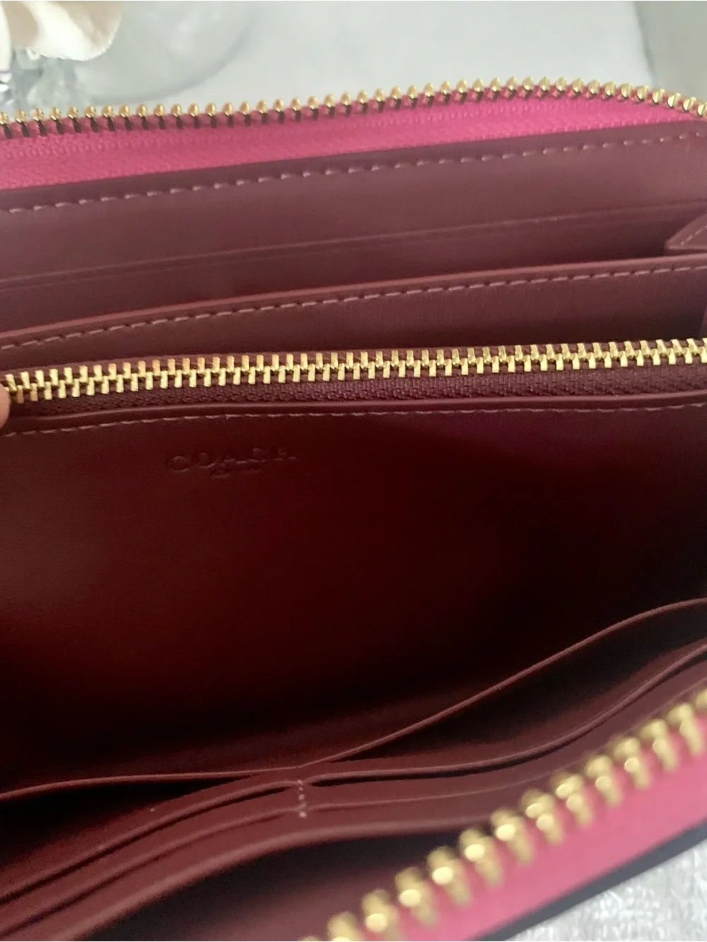 Coach Long Zip Around Wallet Signature Canvas Detachable Wrist-strap Pink/Cream